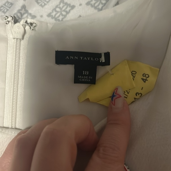 Ann Taylor Black and White Sheath Midi Dress - 18 - Picture 6 of 8